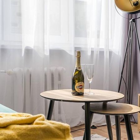 Uroczy Apartament 2 Pokoje - 10 Min Do Morza! Danzica Esterno foto